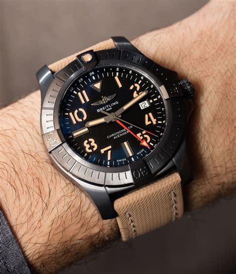 breitling avenger gmt 45 review|breitling avenger night mission 45.